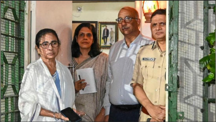 आज शाम 5 बजे ममता बनर्जी के घर पर आंदोलनकारी डॉक्टरों को आमंत्रित किया