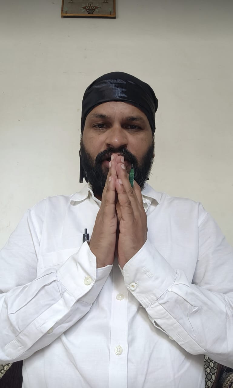 सुनारों पर लगातार हमले से आहत सोनार नरहरी सेना ने काली पट्टी बांध जताया विरोध