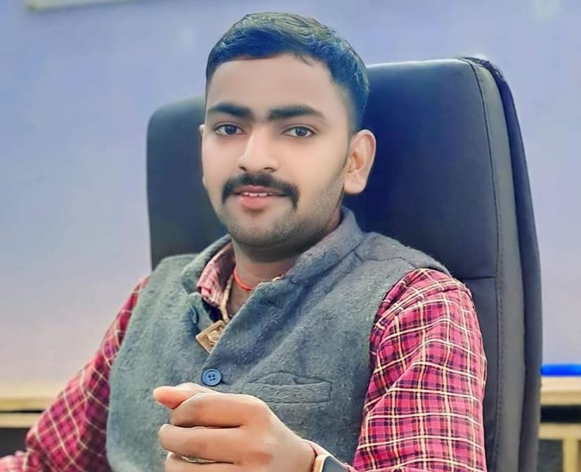 अनुशासन ही छात्र जिवन के सफलता की कुंजी:ईंजिनियर विकास कुमार