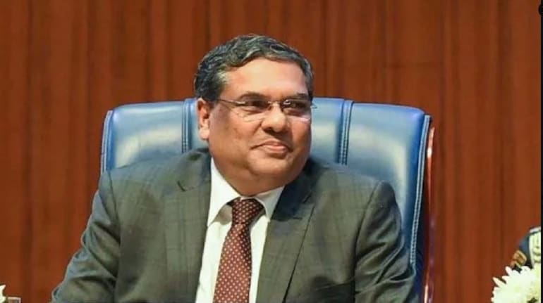 11 नवंबर को न्यायमूर्ति संजीव खन्ना ने मुख्य न्यायाधीश के रूप में शपथ ली, जानिए संजीव खन्ना की वैभवशाली जीवन यात्रा :