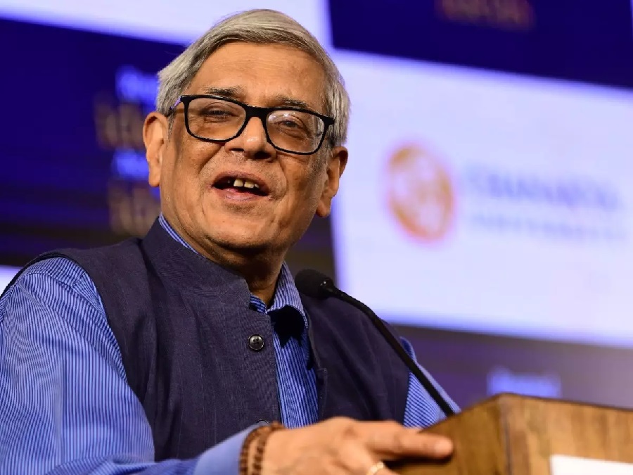 प्रधानमंत्री नरेंद्र मोदी के आर्थिक सलाहकार परिषद के अध्यक्ष एवं प्रख्यात अर्थशास्त्री बिबेक देबरॉय का निधन।