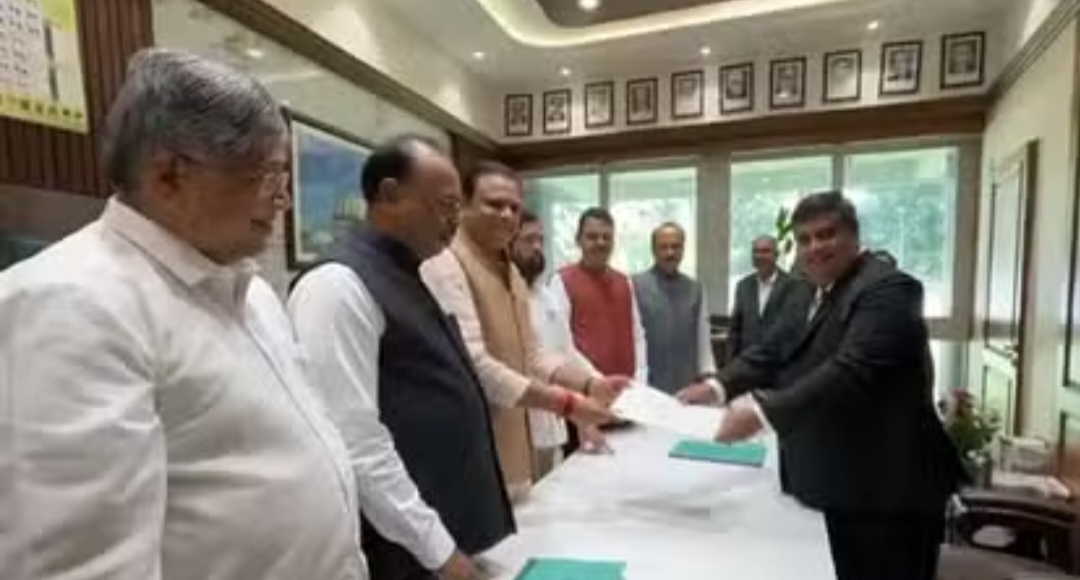राहुल नार्वेकर ने भरा महाराष्ट्र विधानसभा के स्पीकर के लिए नामांकन