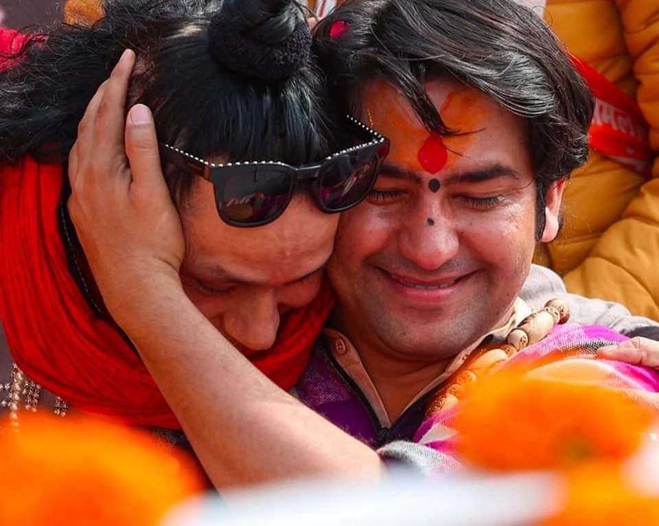 बागेश्वर धाम के कार्यक्रम में बेकाबु हुई भीड़, मची भगदड़