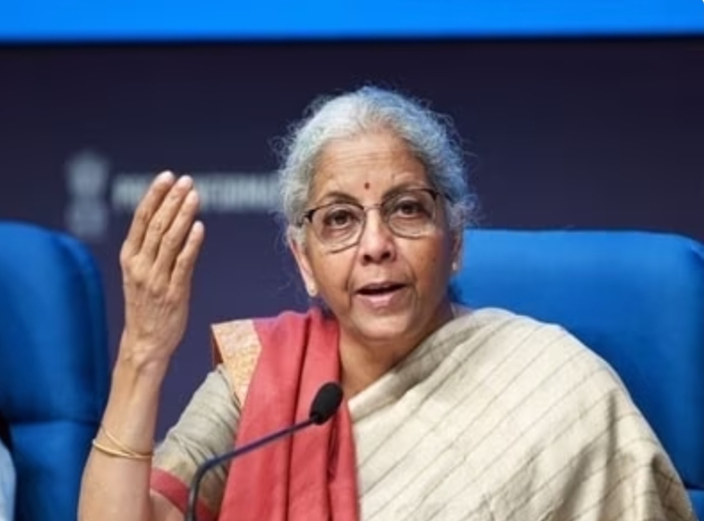बजट 2025: रिबेट-रिलीफ के खेल से समझिए कैसे 12 लाख से अधिक की इनकम पर भी बचेगा