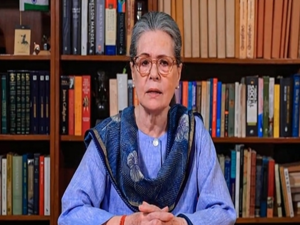 तीन ‘सी’ बिगाड़ रहे बच्चों का सुनहरा भविष्य, सोनिया गांधी ने शिक्षा नीति पर उठाए सवाल