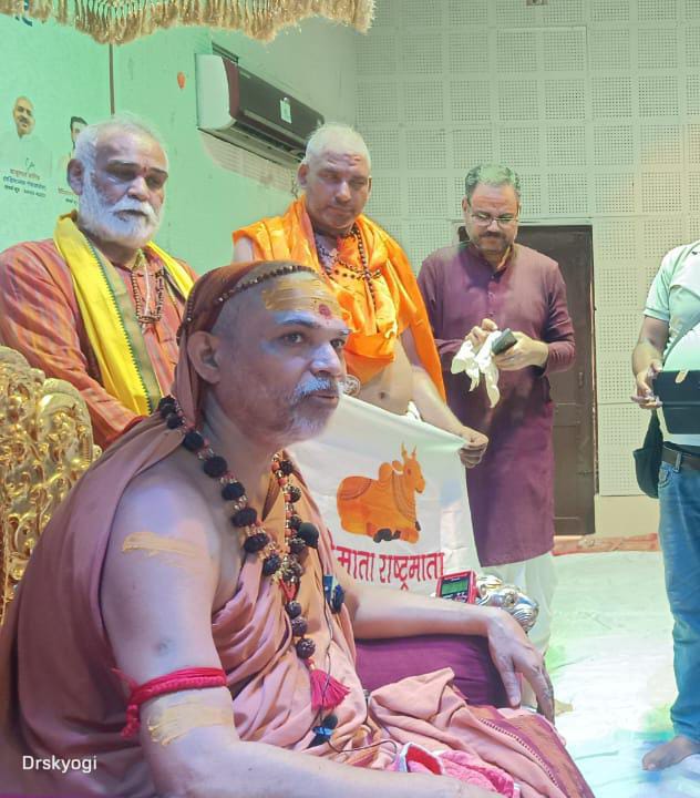 बिहार चुनाव में अब शंकराचार्य की एंट्री,लड़ाएंगे सभी सीटों पर निर्दल गौ भक्त प्रत्याशी